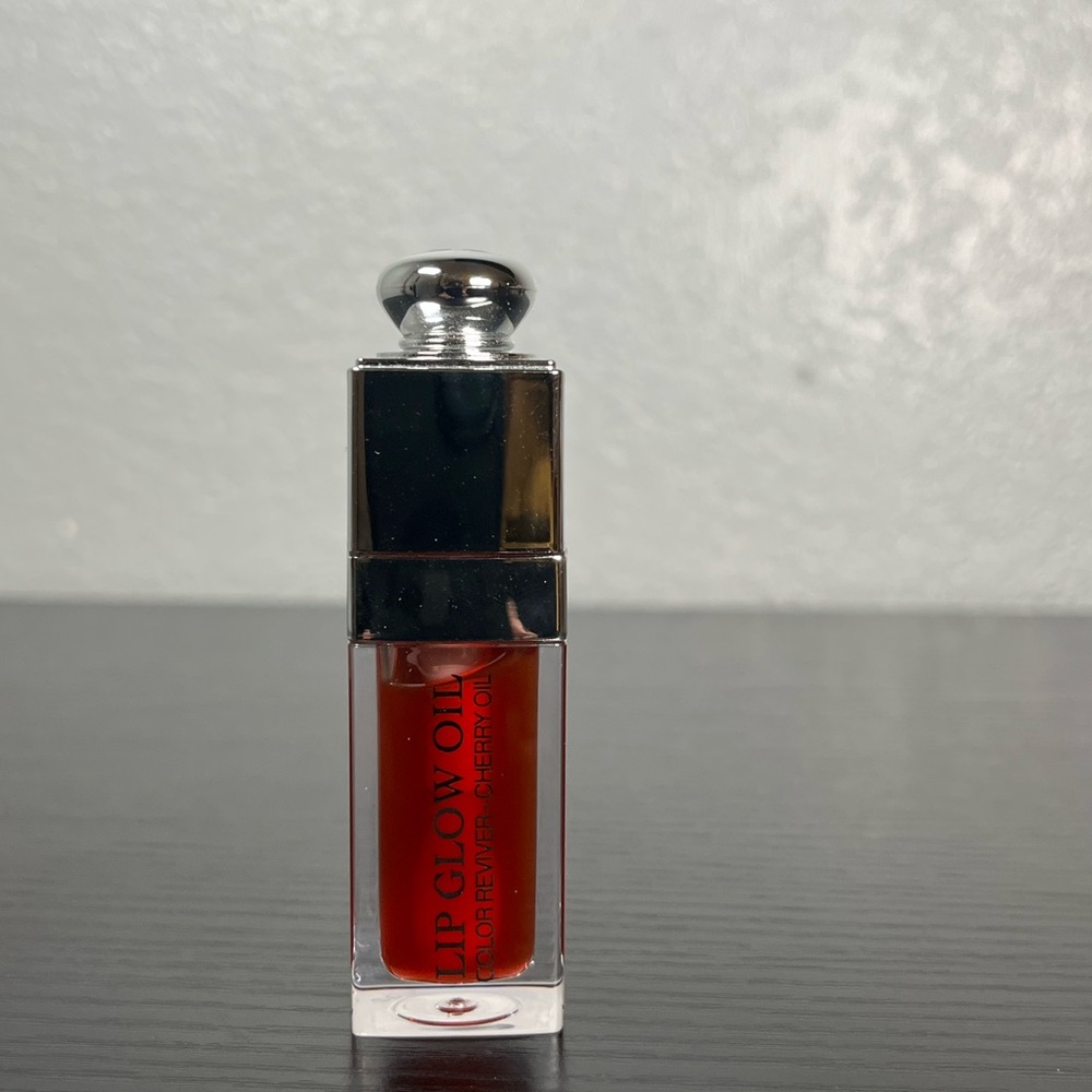 Dior Cherry Lip Glow Oil - Vibrant Cherry